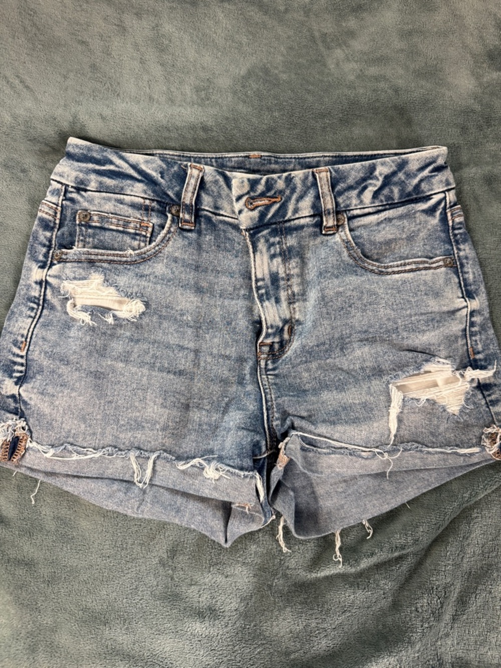 Classic Distressed Denim Shorts - Light Blue